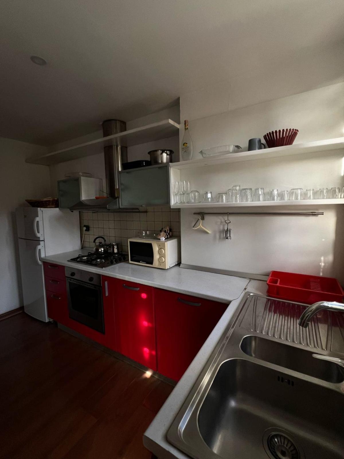 Hoja Apartments Tirana Eksteriør billede