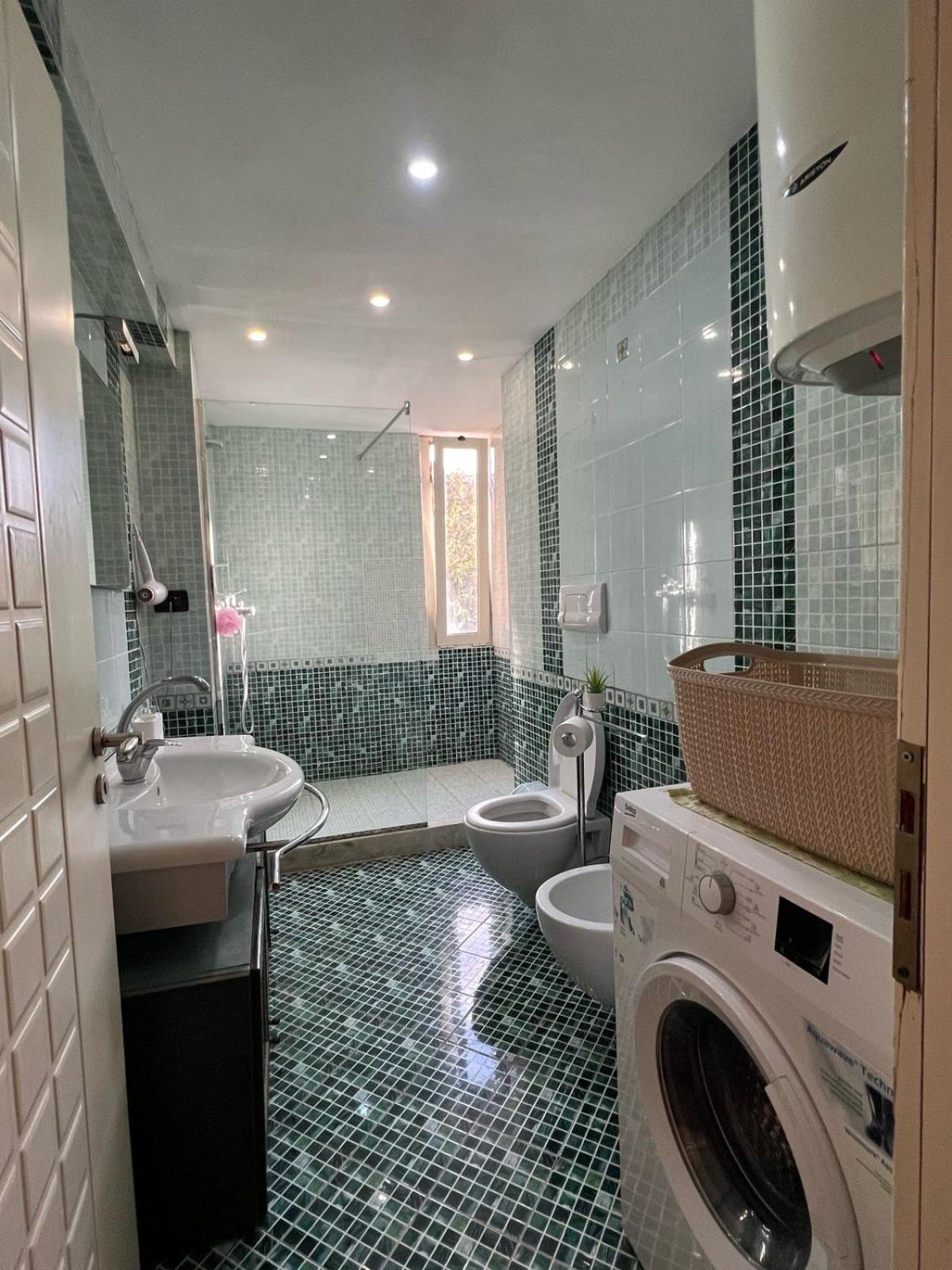 Hoja Apartments Tirana Eksteriør billede